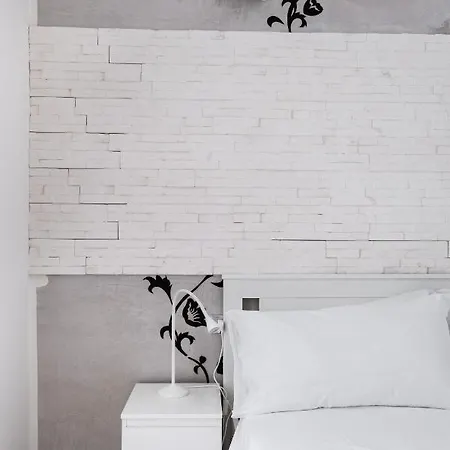 Xvi Charm By Wonderful Italy Apartment